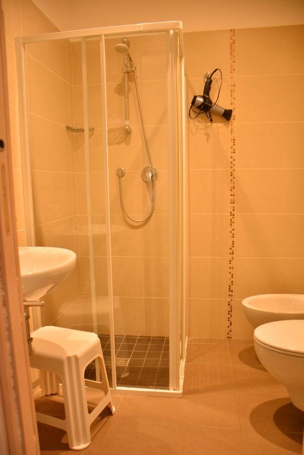 Hotel Marisa Riccione Dış mekan fotoğraf